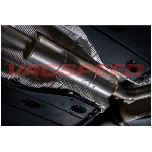 Catback Akrapovic OEM para GTI TCR