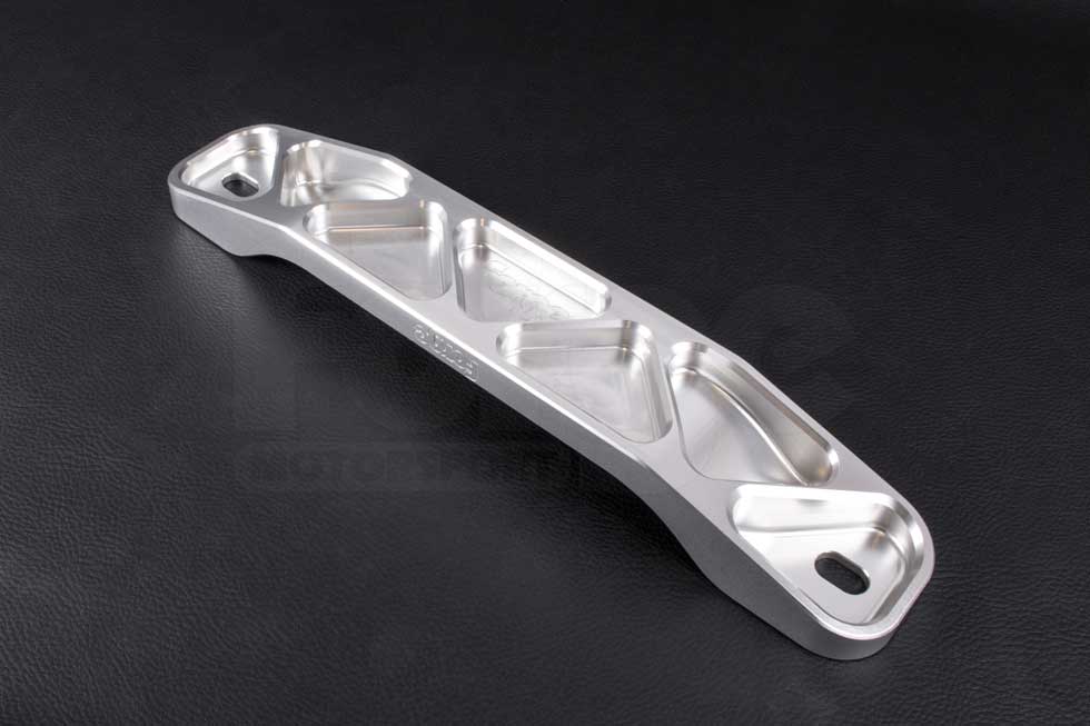 Refuerzo de bajos para Mercedes GLA 250